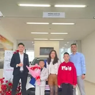 Hoạt động tư vấn và giao xe Mazda tại Phú Thọ 5