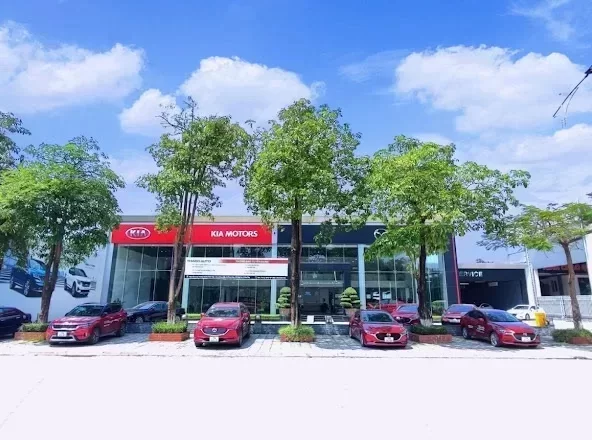 Hình ảnh showroom Mazda Phú Thọ